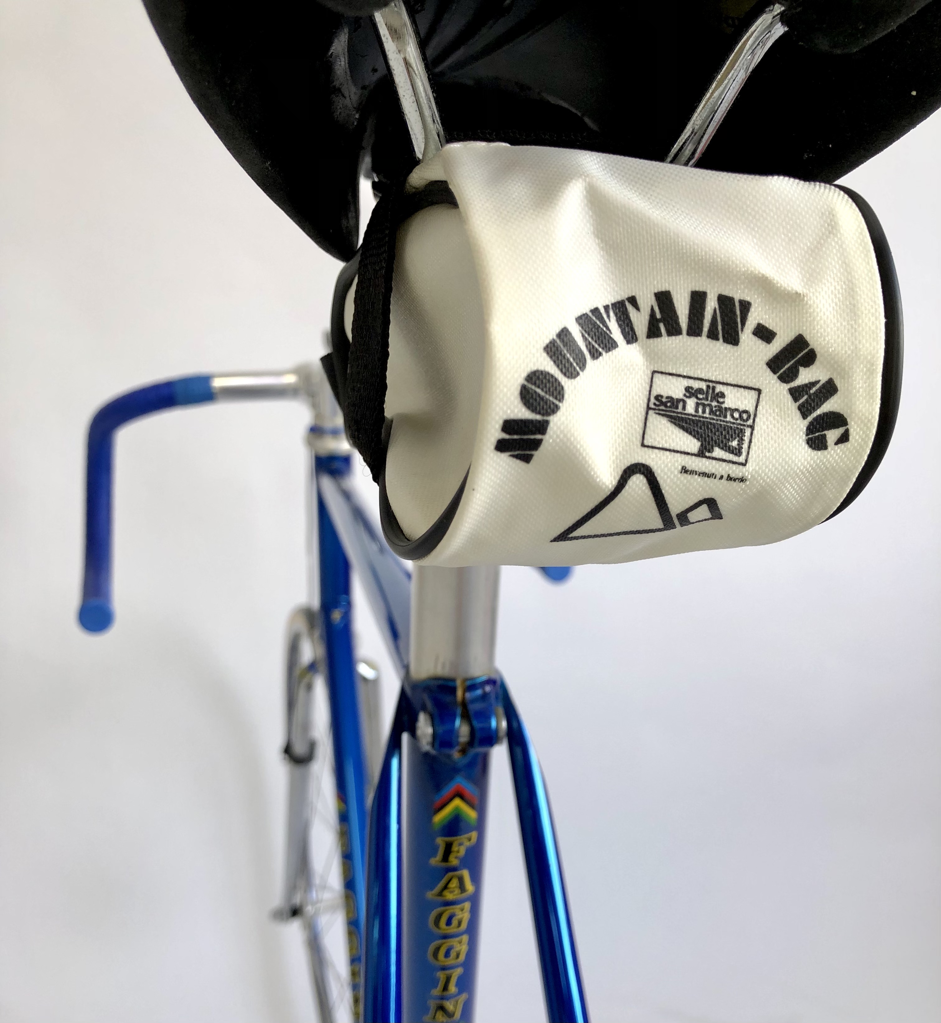 Selle San Marco Mountain-Bag Alforja para llantas de bicicleta de carretera nylon blanca
