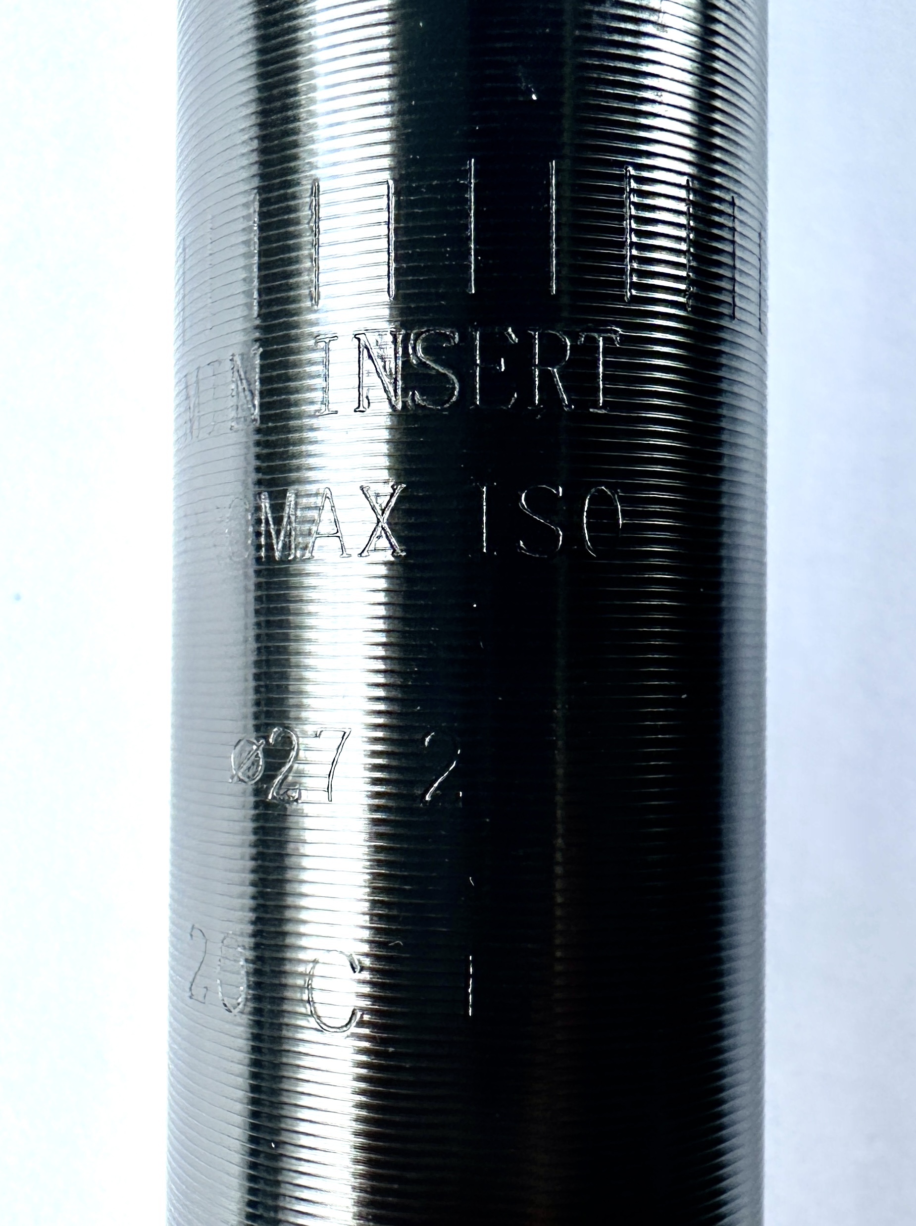 Tija de sillín con patente UDX 27,2  350 mm Alu