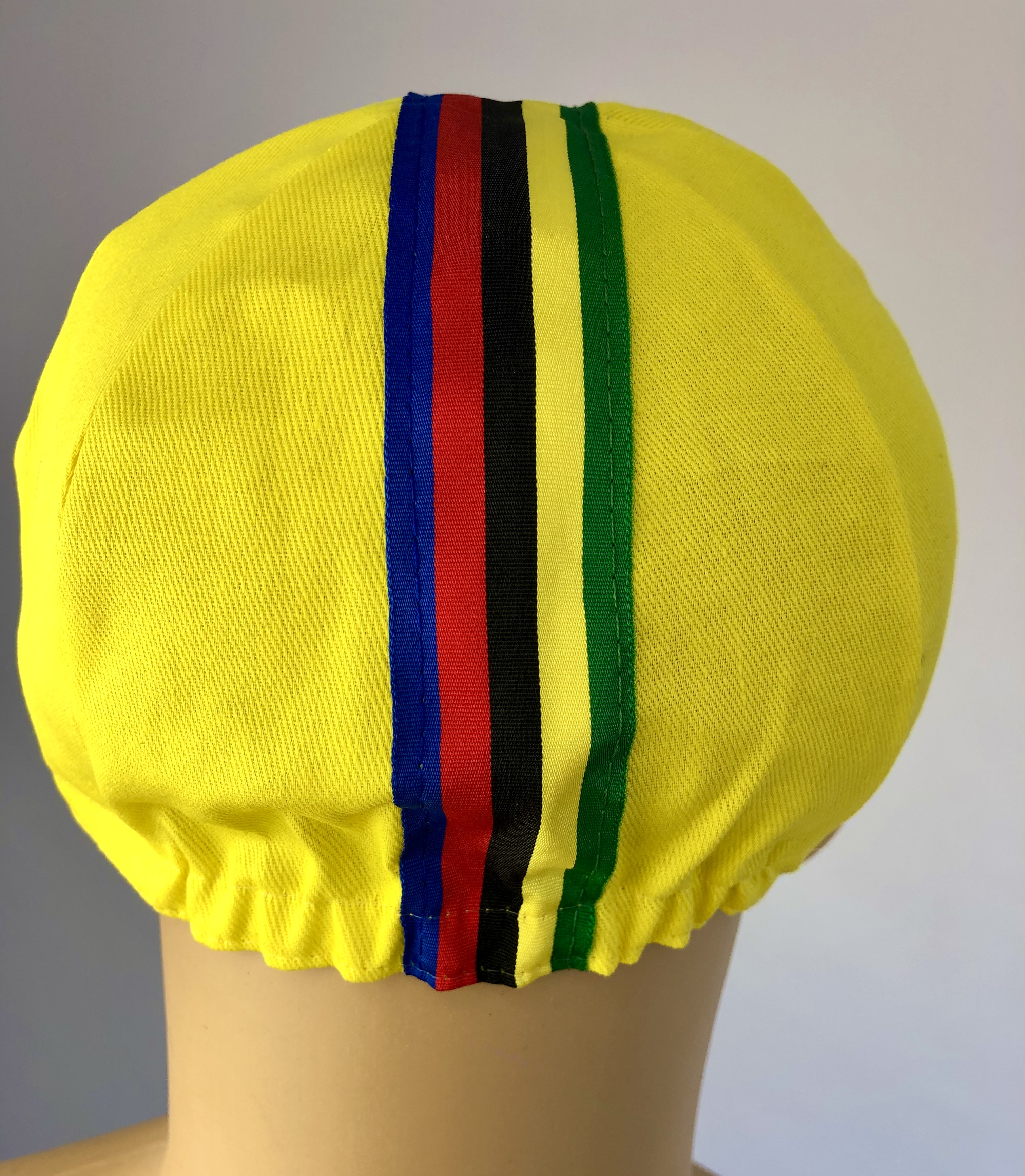 Rennradkappe_Historical_team_cap_retro_cycling_cap_radmutze_Rennkappe_Cycling_-Radlercap_La-Casquette_fahrradkulturin_-Gelb-mit-bunten-Streifen1