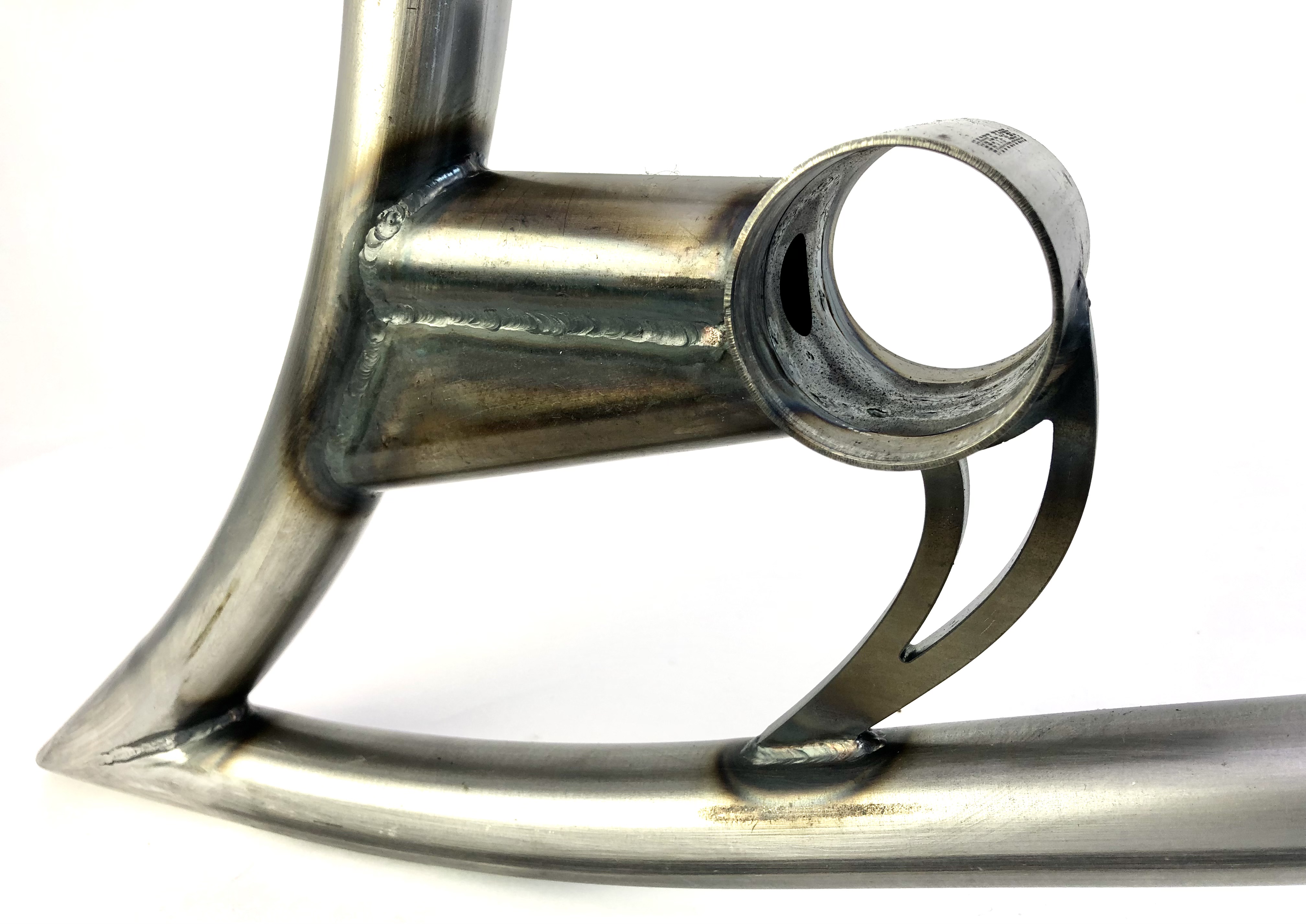 Frame_Cruiser_TSP_Wave_02hmhZxeyPqEqbA