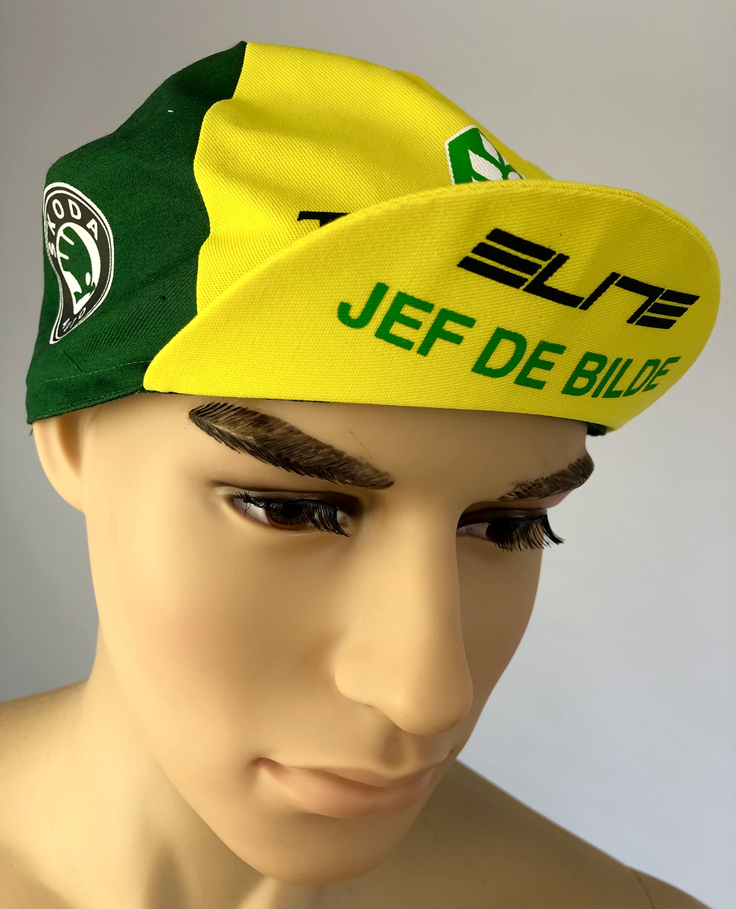 Rennradkappe_Historical_team_cap_retro_cycling_cap_radmutze_Rennkappe_Cycling_-Radlercap_La-Casquette_fahrradkultur_Tonissteiner-Intersanel