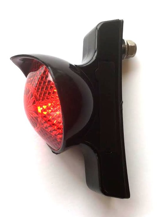 Lámpara trasera Classic Cycle Retro LED con pilas para montaje en guardabarros carcasa negra