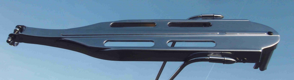 Portaequipajes Electra Torpedo, en negro, diseño original