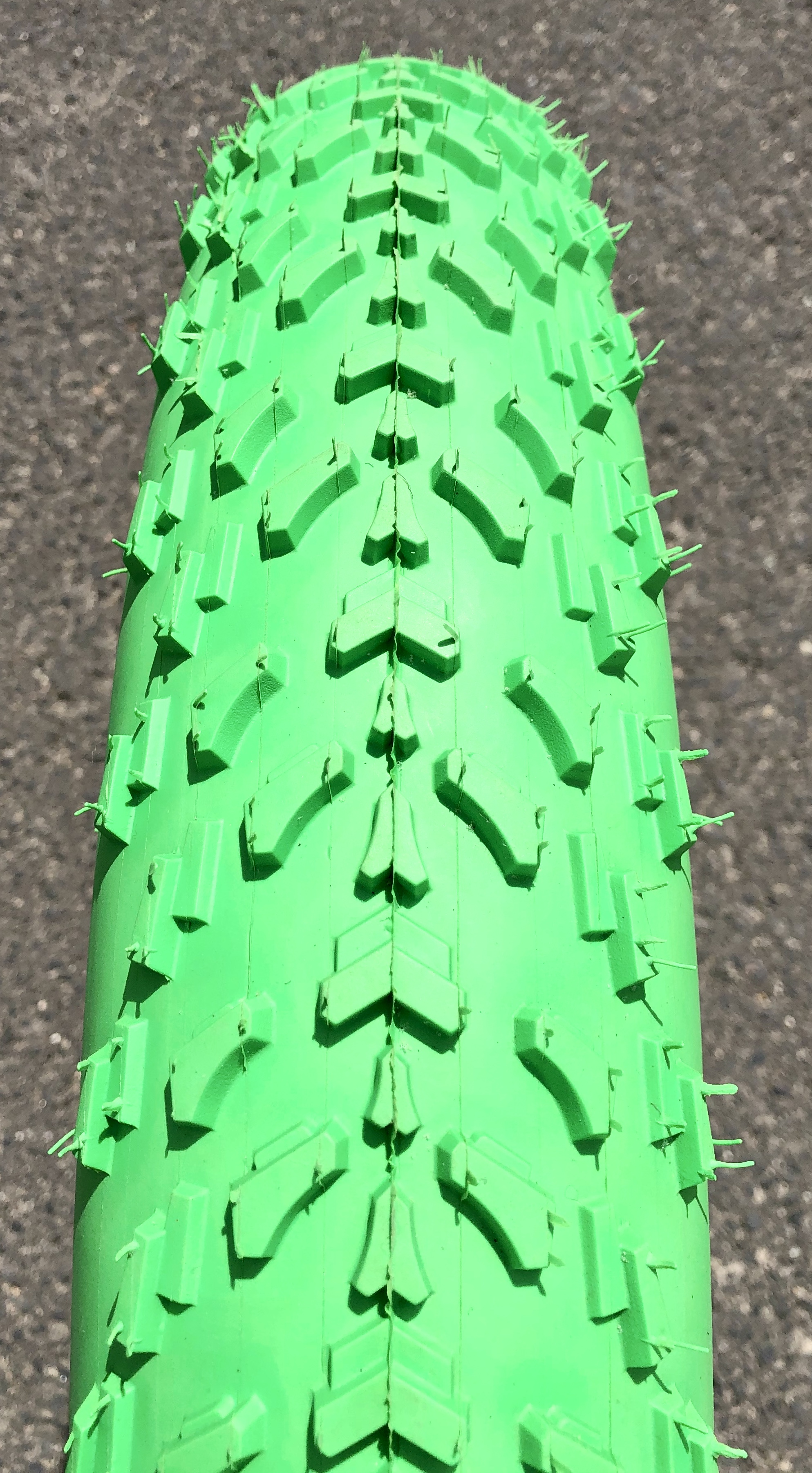 204 Neumáticos Rocker  20 x 4 verde