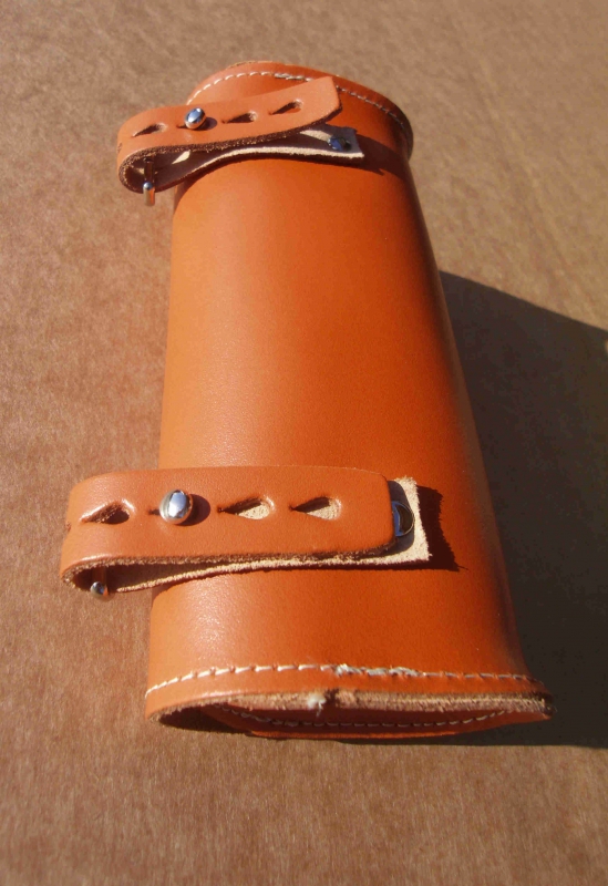 Alforja de sillín de cuero auténtico en marrón coñac