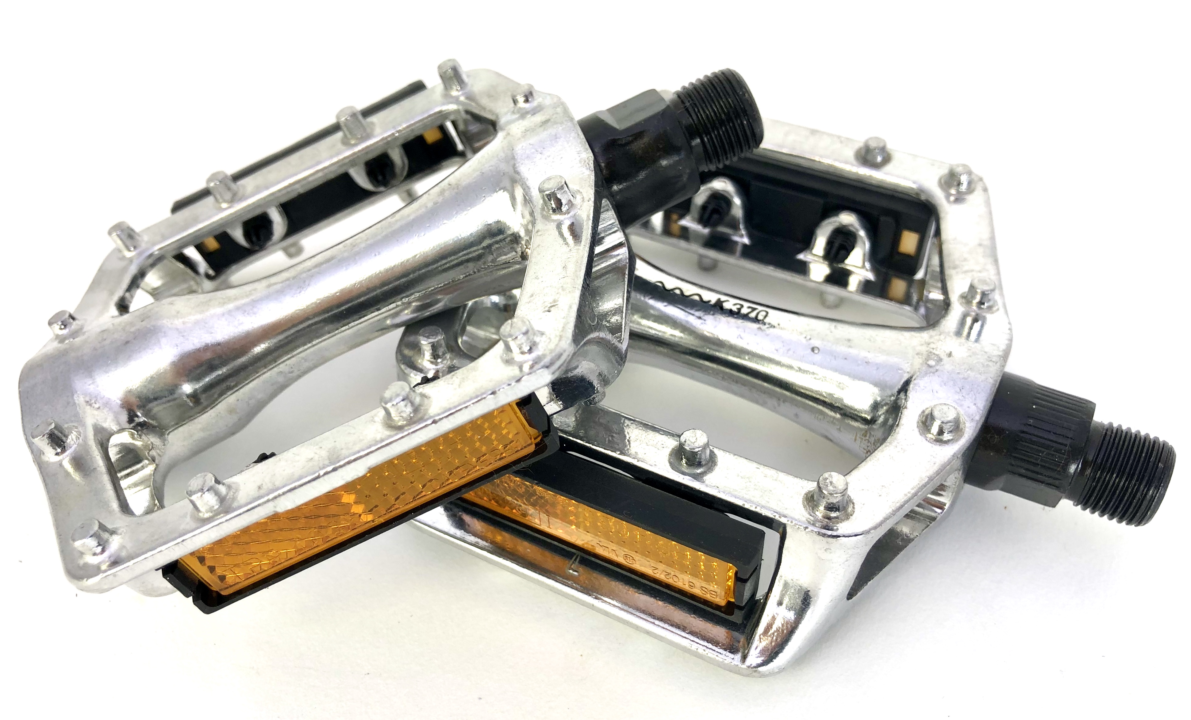 Alu - pedales   Total Grip  con reflectante 9/16 pulgadas, en plata
