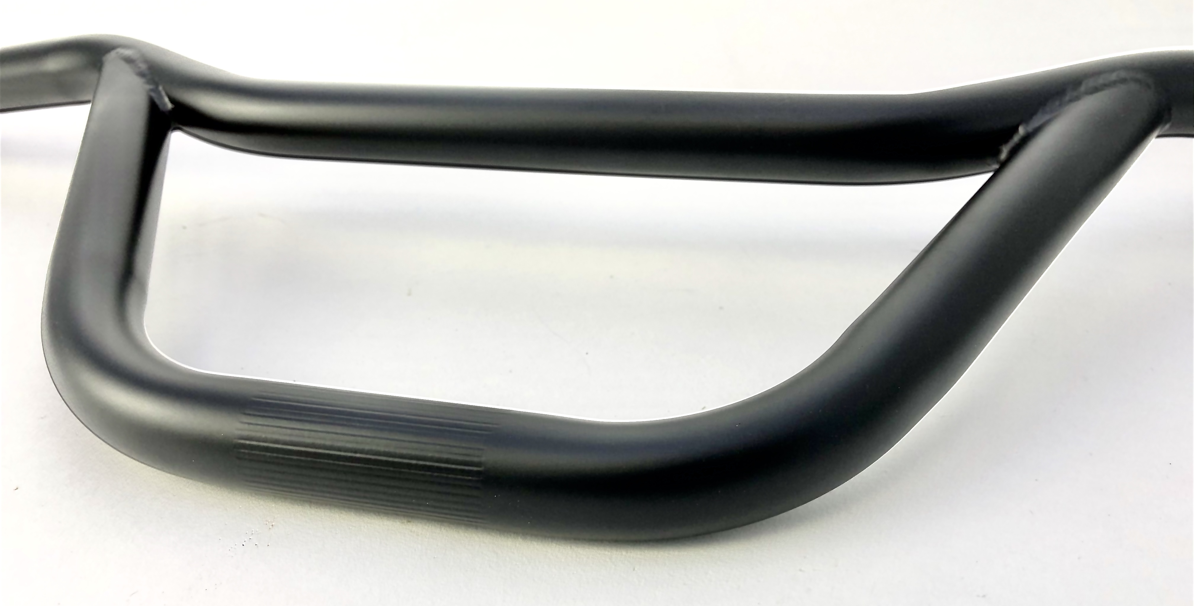 Flat Cross: manillar ancho y plano en forma de BMX negro mate