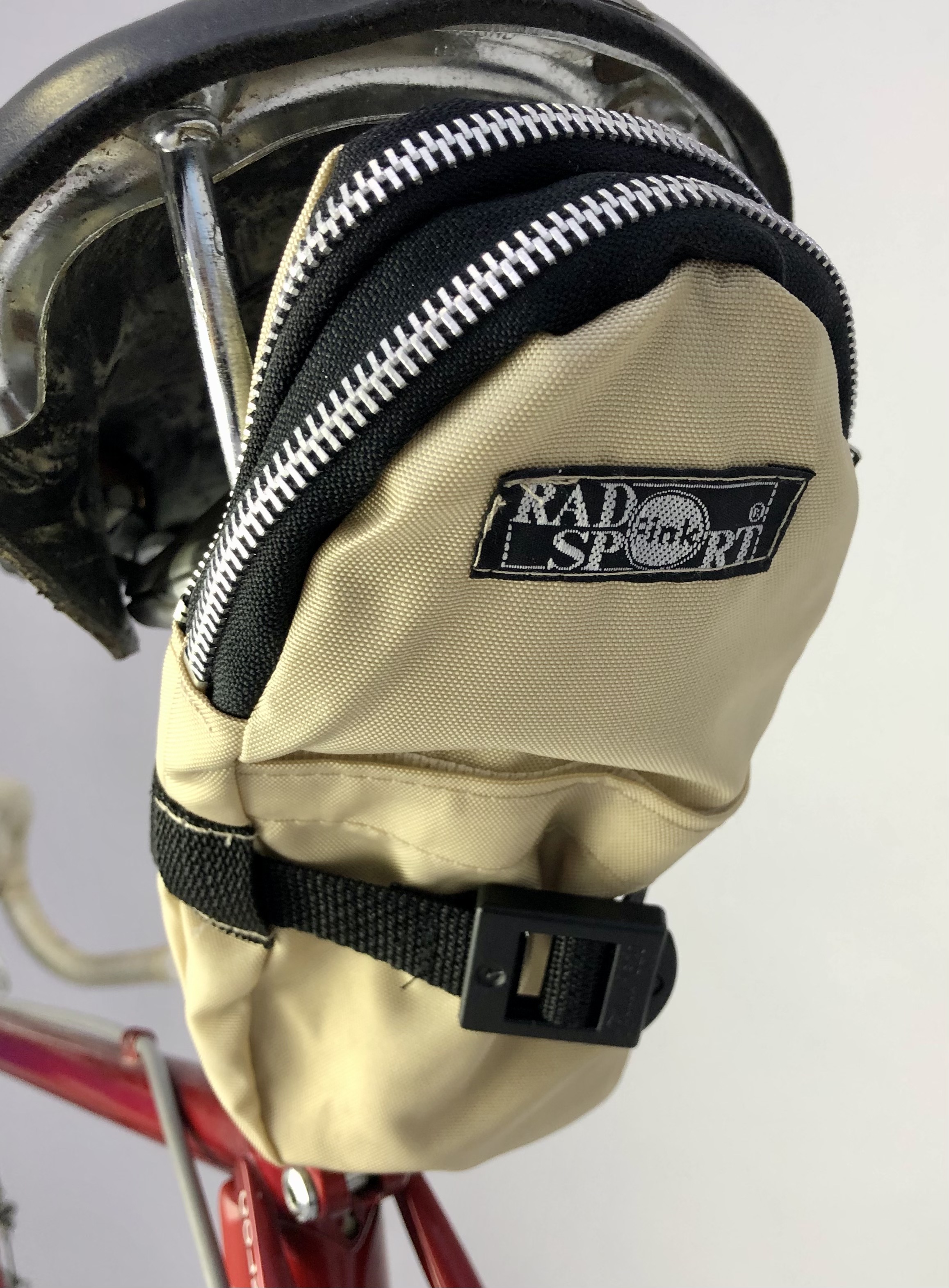 double_Sattelstasche_saddle_bag_rode_Bike__toolbag_tubebag_creme_sand_beige_3