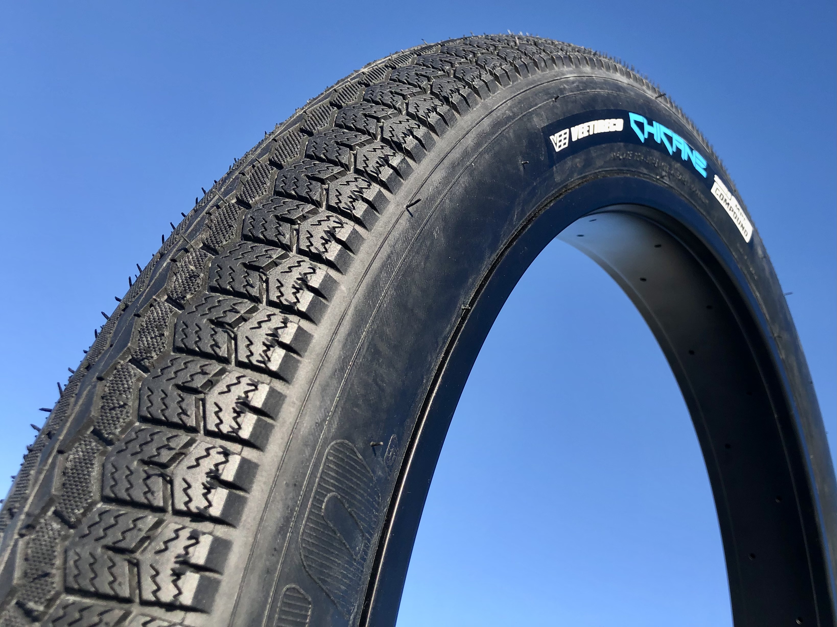 fat_bike_vee_bicycle_tire_tyre_bike_chicane_26x3-5_black